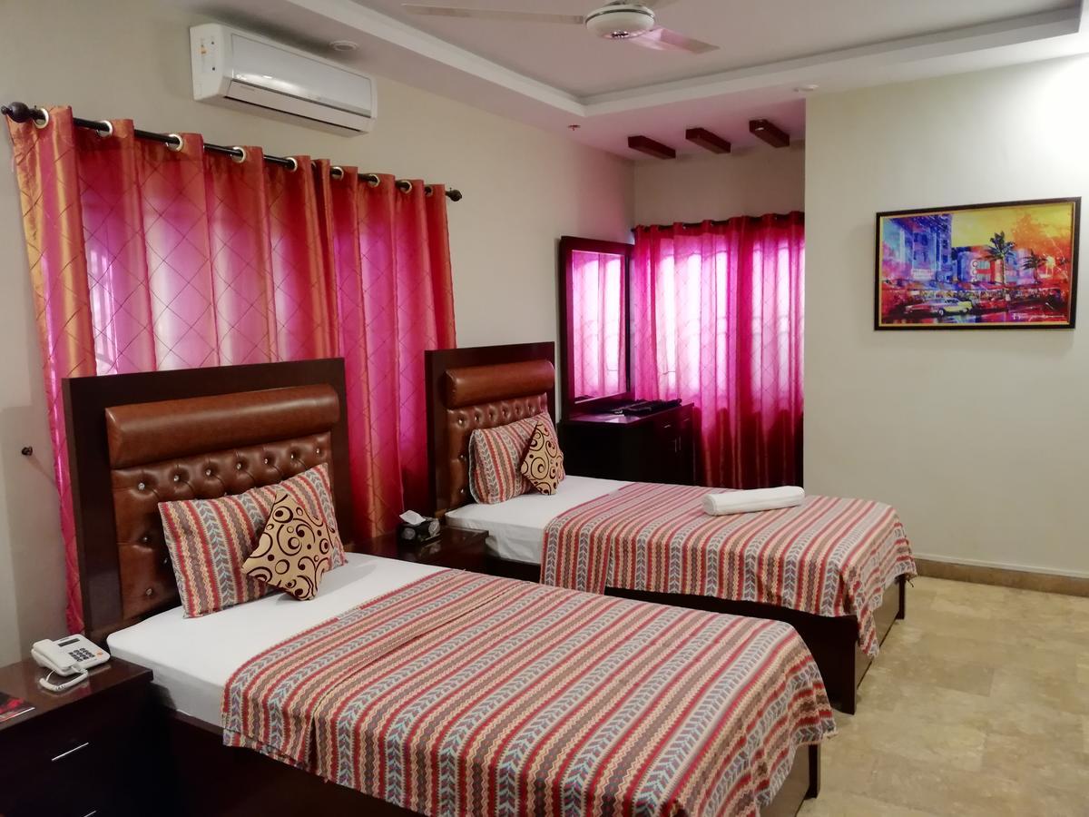 Deluxe Double or Twin Room
