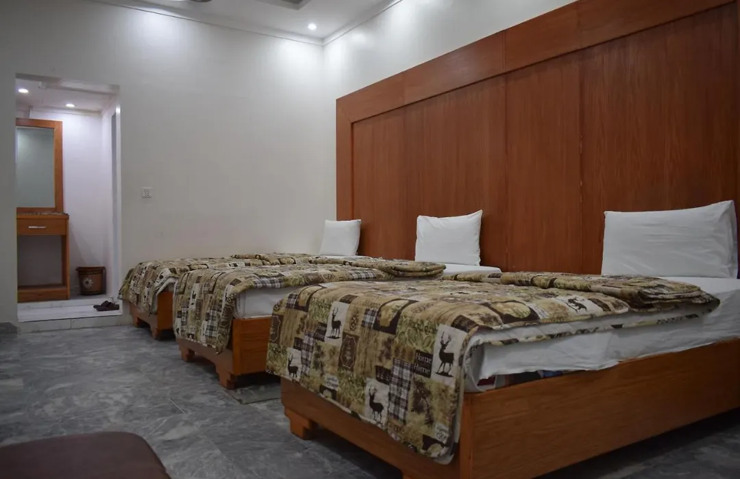 Clifton Lodge Guest House-1