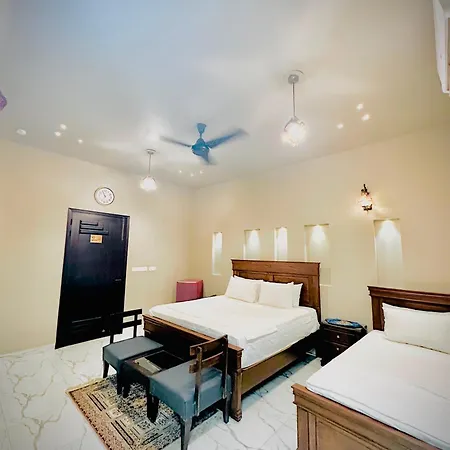 Sea View Inn Guest House-2